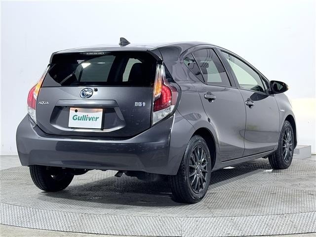 Toyota AQUA 2014 7425195-17