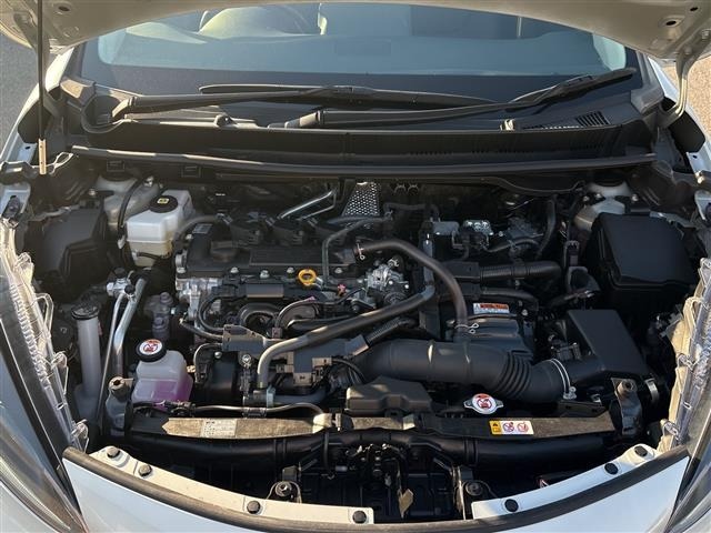 Toyota AQUA 2023 7425196-12