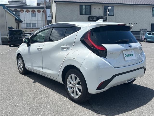 Toyota AQUA 2023 7425196-13