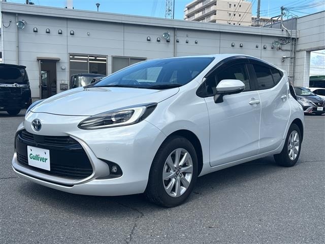 Toyota AQUA 2023 7425196-17