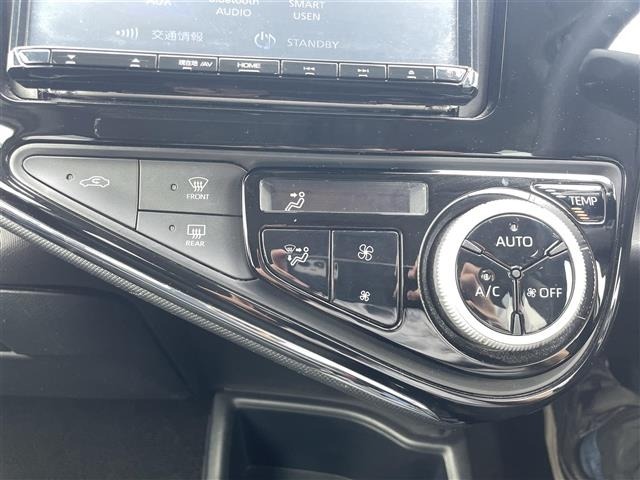 Toyota AQUA 2020 7425205-1