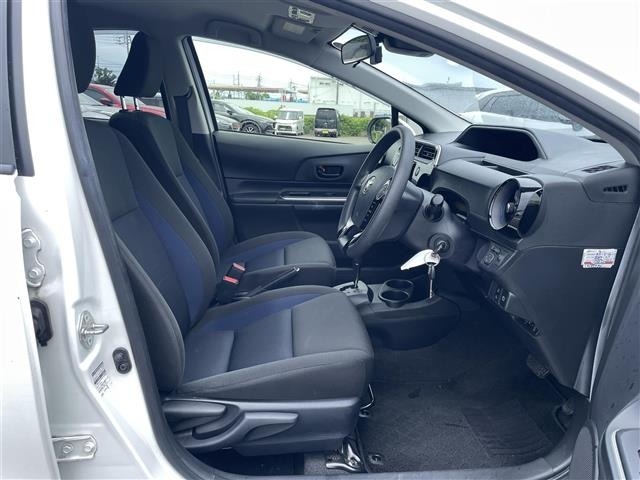 Toyota AQUA 2020 7425205-12