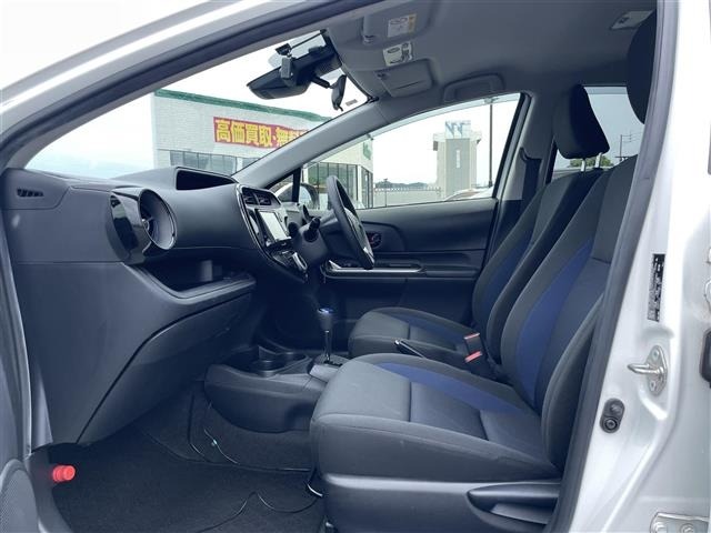Toyota AQUA 2020 7425205-2