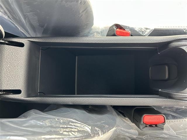Toyota AQUA 2026 7425208-2