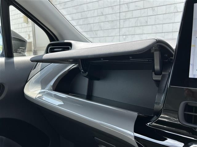 Toyota AQUA 2026 7425208-4
