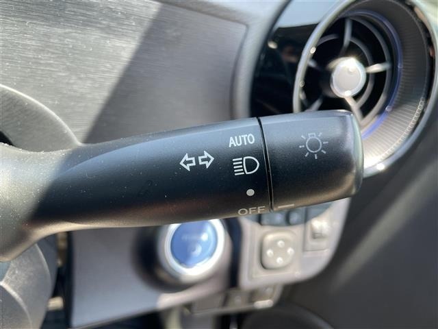 Toyota AQUA 2021 7425214-3
