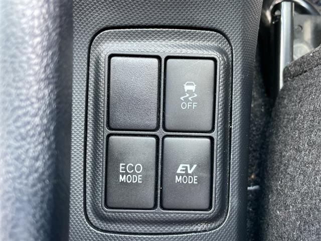 Toyota AQUA 2015 7425215-20