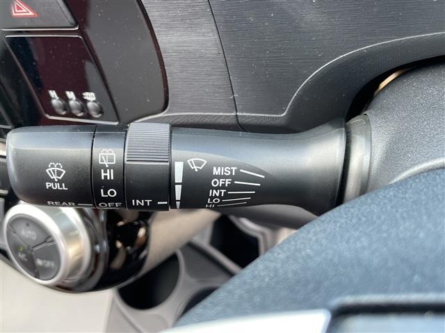 Toyota AQUA 2015 7425215-7