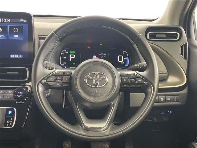 Toyota AQUA 2021 7425217-18