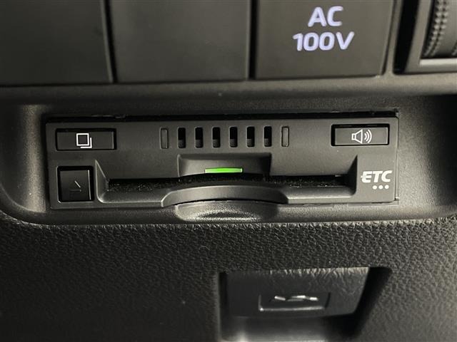 Toyota AQUA 2021 7425217-22