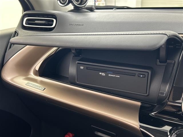 Toyota AQUA 2024 7425228-18