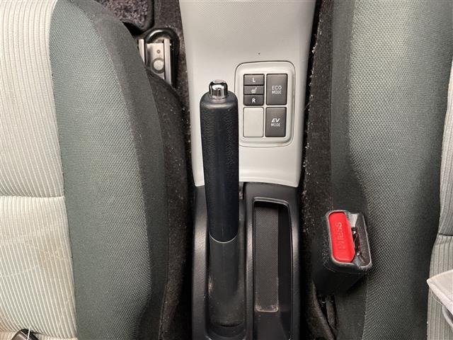 Toyota AQUA 2014 7425229-19