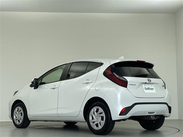 Toyota AQUA 2023 7425230-20