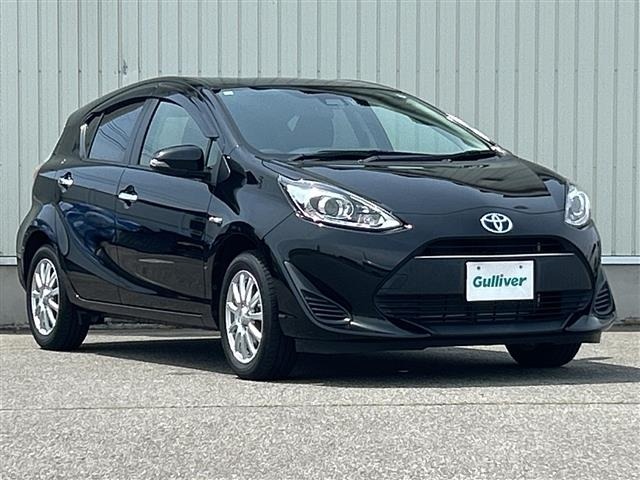 Toyota AQUA 2017 7425242-0