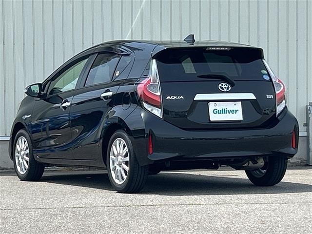 Toyota AQUA 2017 7425242-13