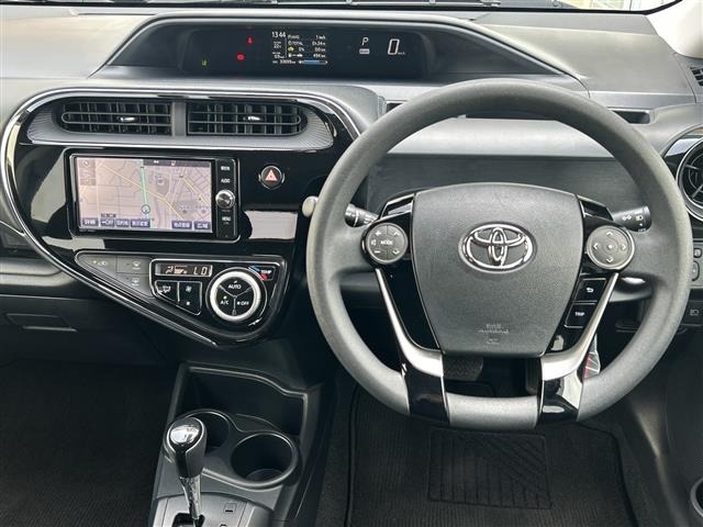 Toyota AQUA 2017 7425242-15