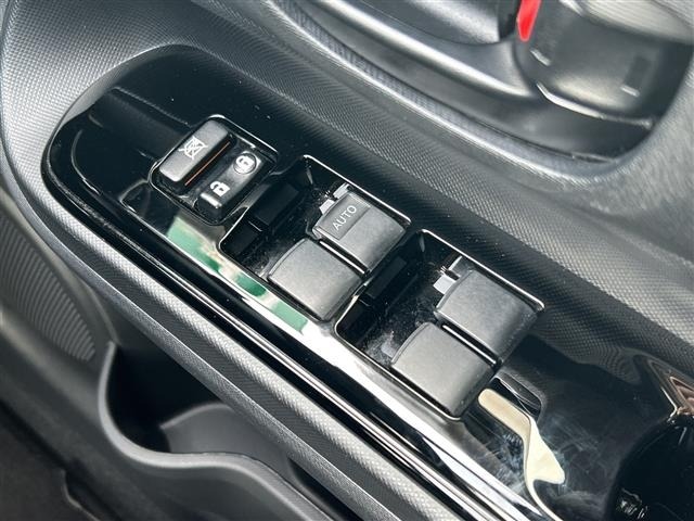 Toyota AQUA 2017 7425242-20