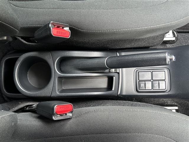 Toyota AQUA 2017 7425242-7