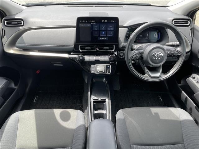 Toyota AQUA 2024 7425243-14