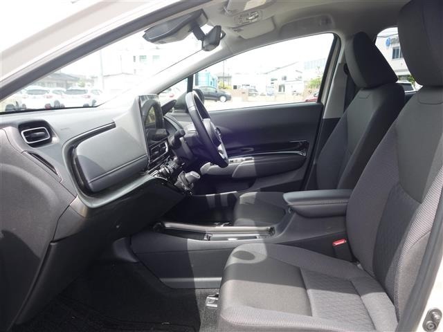 Toyota AQUA 2024 7425243-7