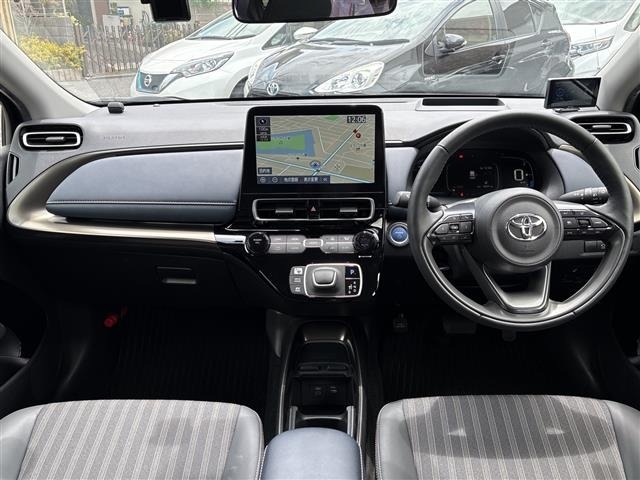 Toyota AQUA 2021 7425248-14