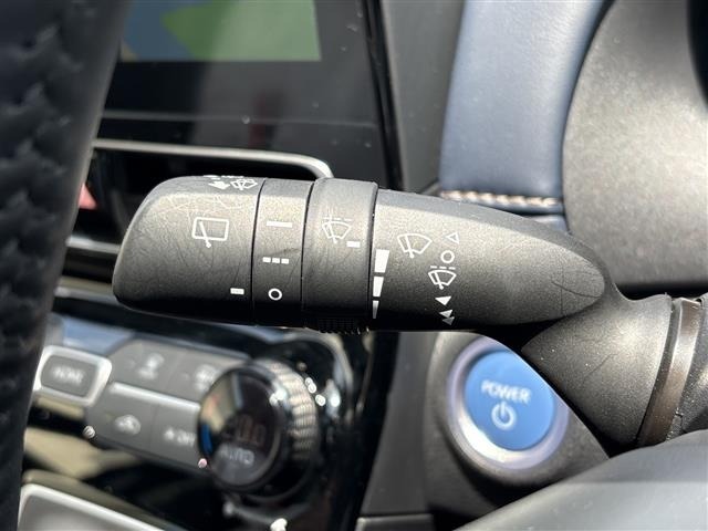 Toyota AQUA 2021 7425248-8