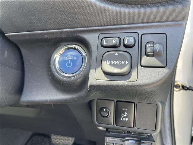 Toyota AQUA 2013 7425249-1