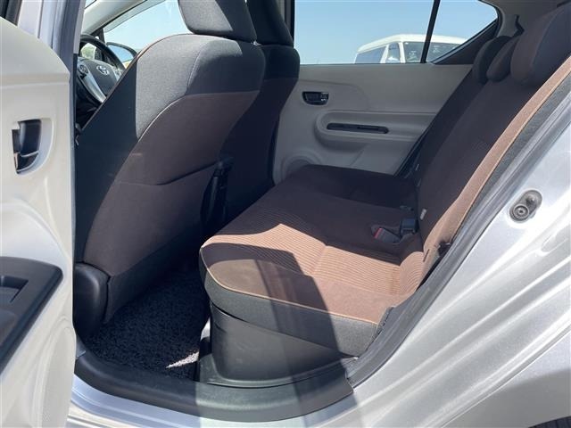 Toyota AQUA 2013 7425249-6