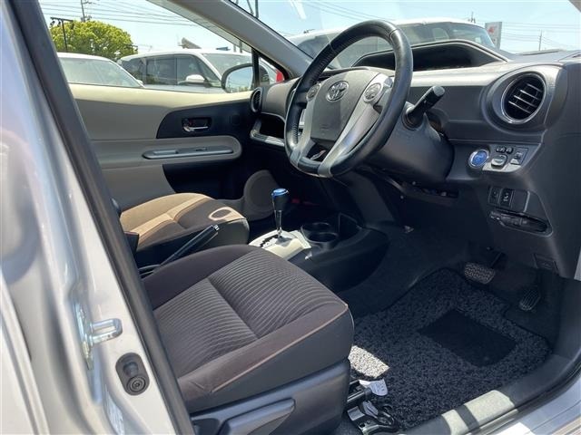 Toyota AQUA 2013 7425249-9