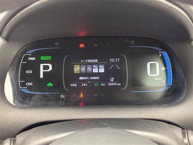 Toyota AQUA 2022 7425250-16