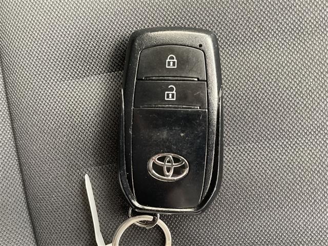 Toyota AQUA 2022 7425261-10