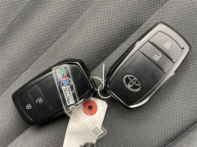 Toyota AQUA 2024 7425288-12