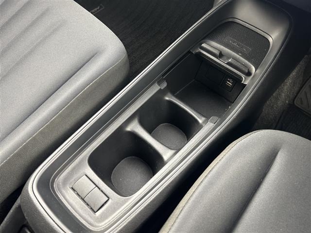 Toyota AQUA 2022 7425314-22