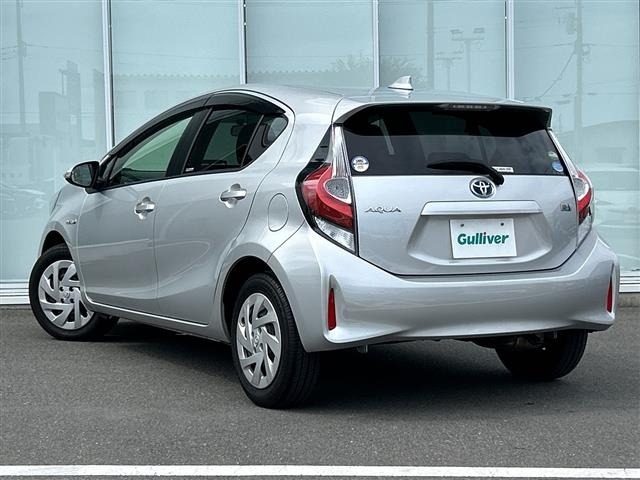 Toyota AQUA 2017 7425332-13