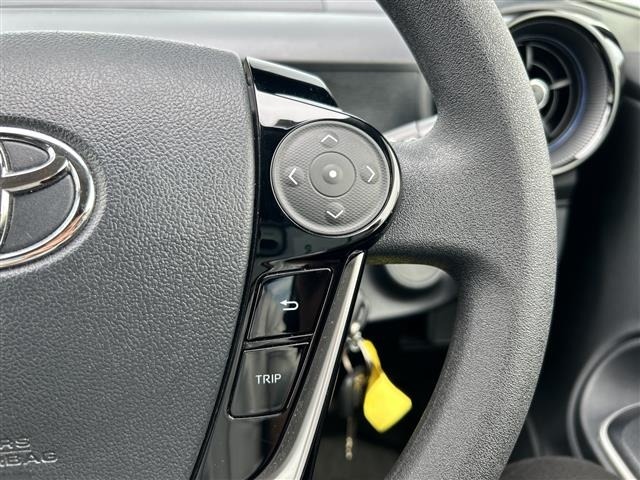Toyota AQUA 2017 7425332-5