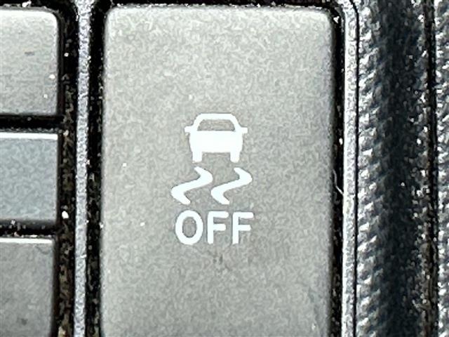 Toyota AQUA 2020 7425336-23