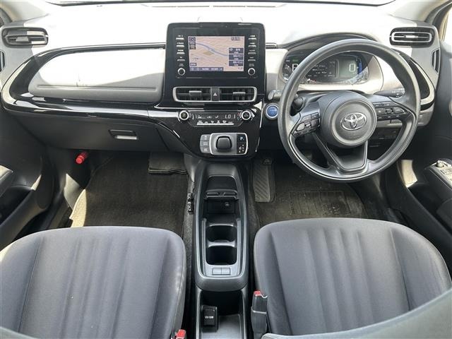 Toyota AQUA 2022 7425352-14