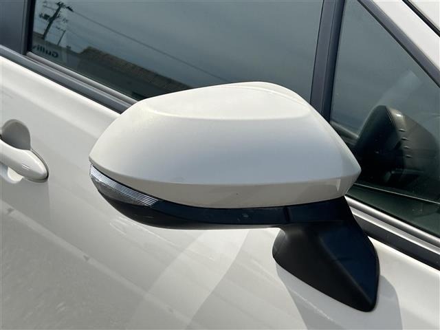 Toyota AQUA 2022 7425352-6