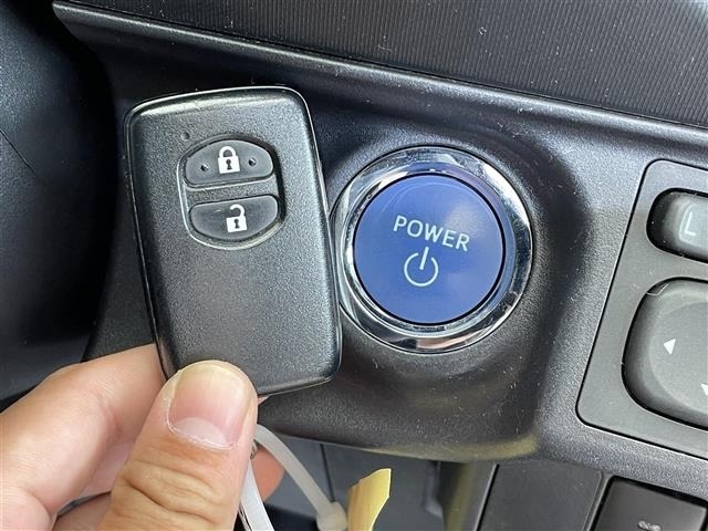 Toyota AQUA 2014 7425353-12
