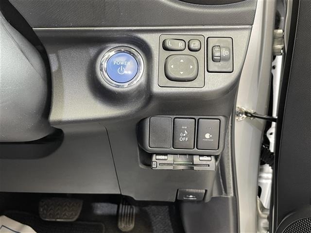 Toyota AQUA 2014 7425353-8