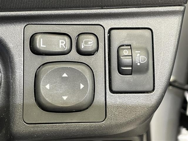 Toyota AQUA 2014 7425353-9