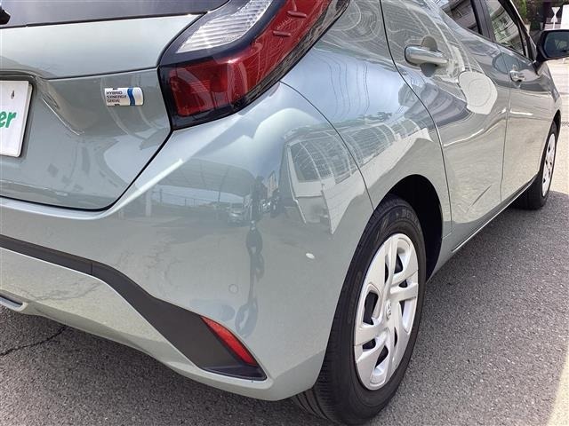Toyota AQUA 2022 7425366-12