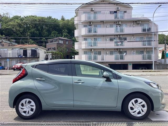 Toyota AQUA 2022 7425366-13