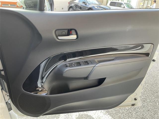 Toyota AQUA 2021 7425369-22