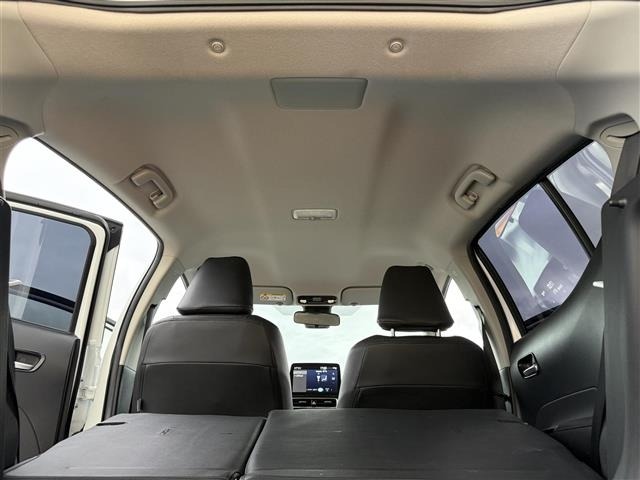 Toyota AQUA 2023 7425373-13