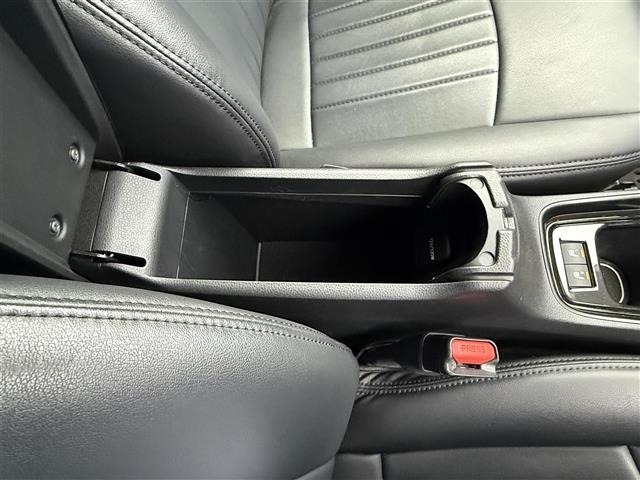 Toyota AQUA 2023 7425373-2