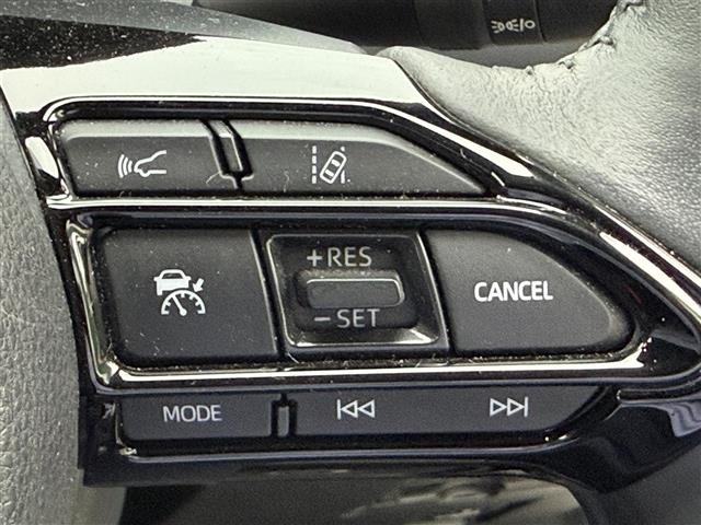 Toyota AQUA 2023 7425373-7