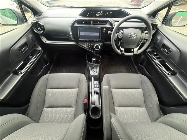 Toyota AQUA 2021 7425378-15