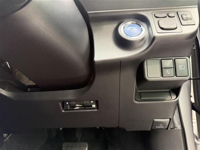 Toyota AQUA 2021 7425378-21