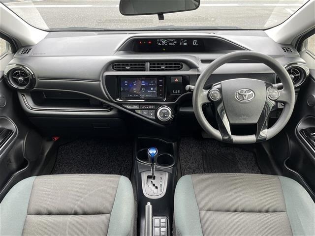 Toyota AQUA 2017 7425382-14